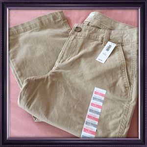 ⭐️BOOT CUT KHAKIS ⭐️